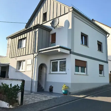 Ferienwohnung Erhol Dich Gut Diez Buitenkant foto